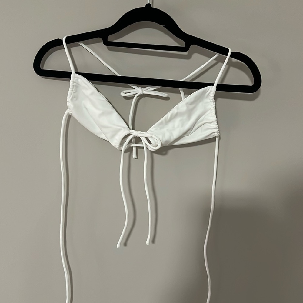Indah Seri Bikini Top Size Medium Never Worn